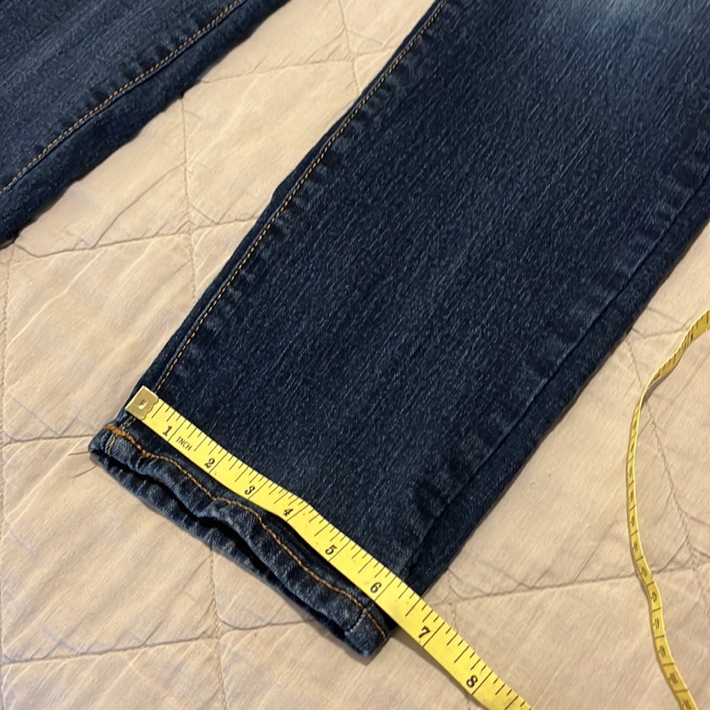 OLD NAVY Original mid-rise jean - Picture 6 of 8